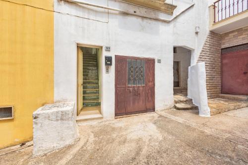 Sannicola Apartment | Sannicola Apartments by BarbarHouse