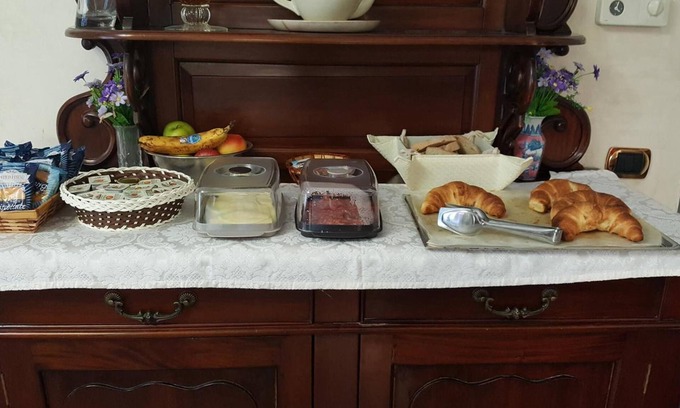 Paola House | Sant'Agostino Guest Rooms