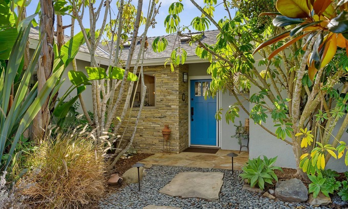 West Mesa House | Santa Barbara Getaway! RELAX AND ENJOY ALL THAT SANTA BARBARA HAS TO OFFER