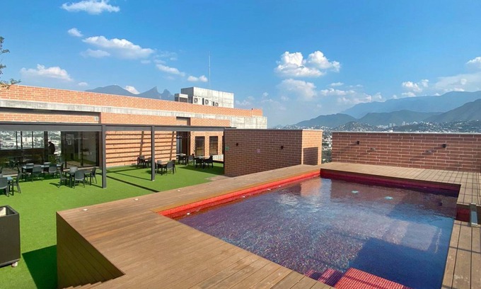 Monterrey Centro Apartment | Santa Lucia River, Old Quarter of Monterrey