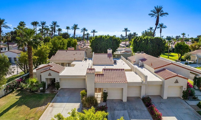 La Quinta Condo | Santa Rosa Cove #63 - 31 Night Minimum Available