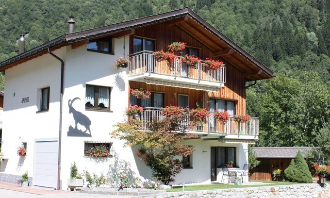 Reckingen Apartment | Saphir EG Süd by Interhome