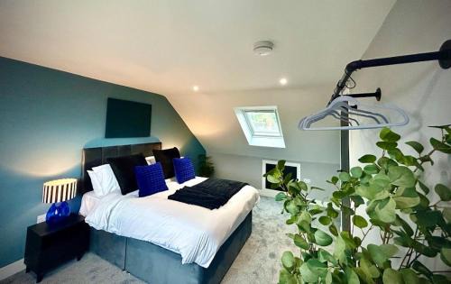 Shelsley Beauchamp House | Sapphire Quarters, 3BR, En Suite, Private Parking