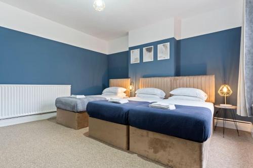 Birmingham House | Sapphire Stadium Nest