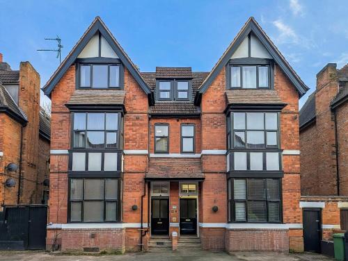 Moseley Apartment | SAPPHIRE Suite Moseley Mews, Birmingham By StayStaycations
