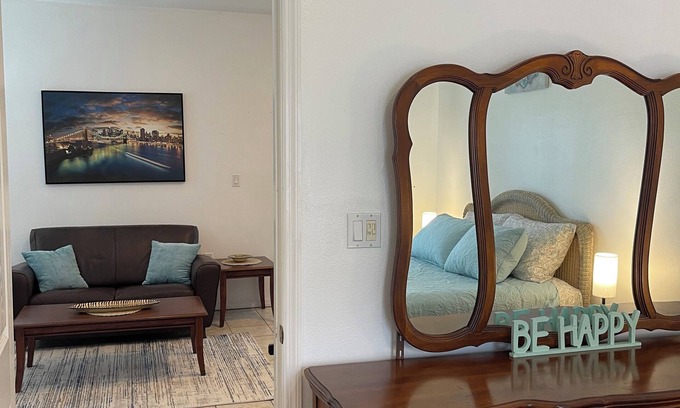 Sarasota Condo | Sarasota-Walk to Siesta Key Beach. Balcony with pool view.