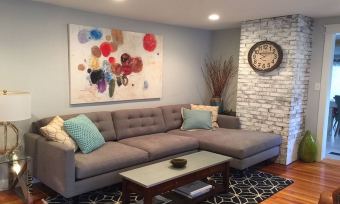 Saratoga Springs Apartment | Saratoga East Side: 10 Minute Walk to Broadway, 4 Min Walk to Track!