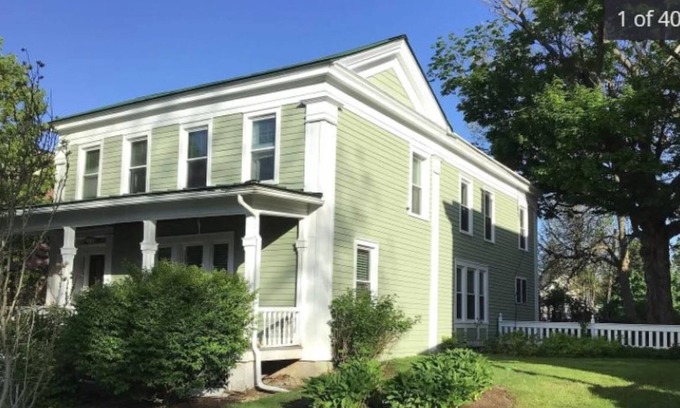 Saratoga Springs House | SARATOGA TRACK SEASON 2023, Historic Home With Backyard 2 Blocks To Broadway