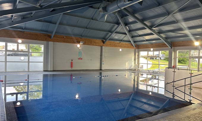 Saint Columb Major Cottage | SATINWOOD, pet friendly, country holiday cottage in Newquay