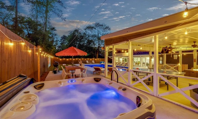 Savannah House | Savannah & Tybee Island Peach House! Pool + Hot Tub Game Room & Cabana