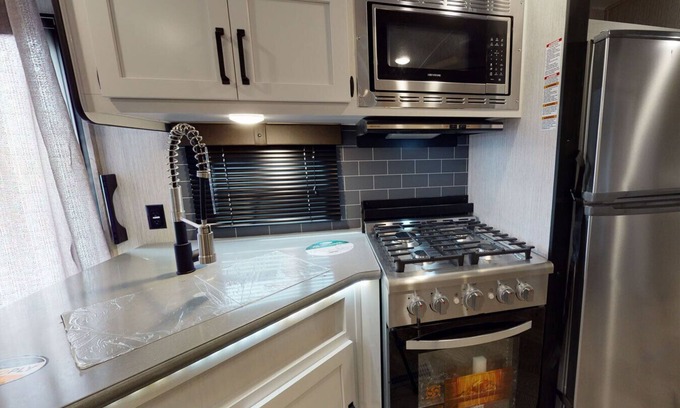 Ellijay RV Rental | SAXONVILLE LODGEHOUSE