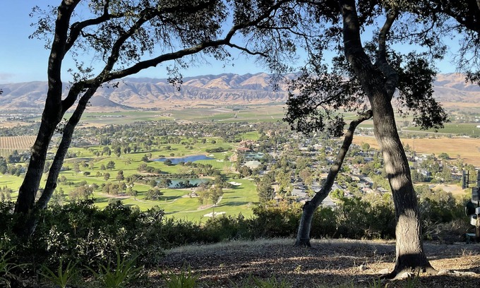 San Luis Obispo House | Scenic Beauty 3br on 10 acres, close to wineries, airport & beach