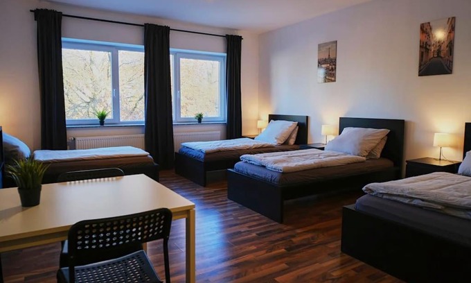 Celle Apartment | Schöne 4-Bettzimmer Wohnung in Celle