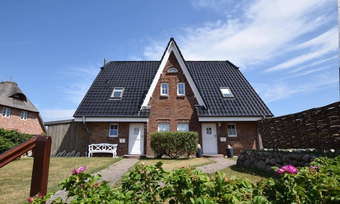 Rantum House | Schöne Ferienhaushälfte Direkt am Wattenmeer