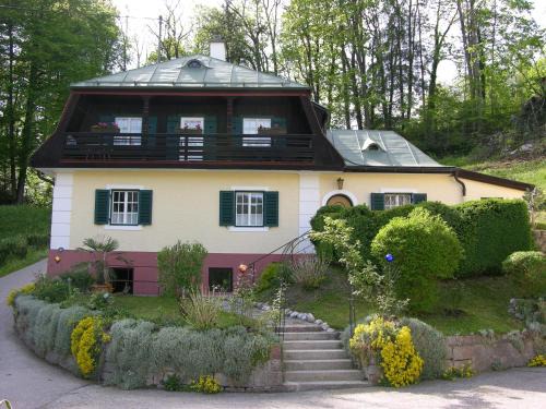 Berchtesgaden Apartment | Schloss Fürstenstein