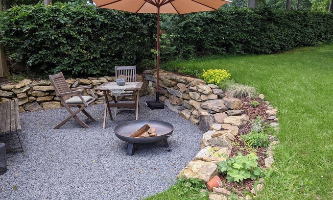 Monschau Apartment | Schmugglernest-Apartment-Private Bathroom-Garden view