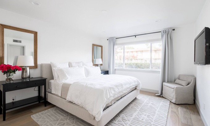 Fashion Square Condo | Scottsdale,AZ Old Town,Fashion Square mall, Open Dec,Jan,March