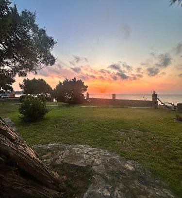 Pyrgos Apartment | Sea Garden View Apartment at Genari Beach