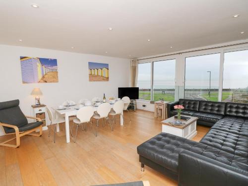 Rustington House | Sea House