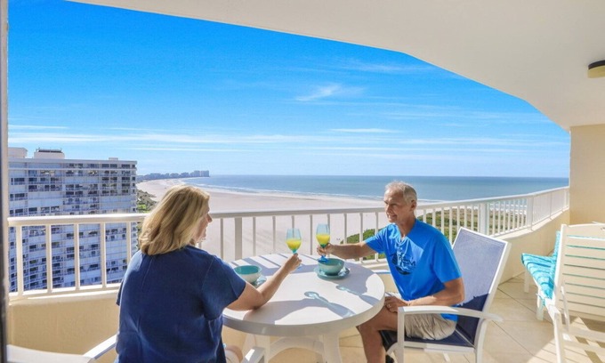 Marco Island Condo | SEA MAR CONDO II - 19th Floor Penthouse South Seas Tower 3