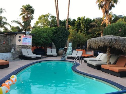 Desert Hot Springs Hotel | Sea Mountain Nude Resort & Spa Hotel - Adults Only