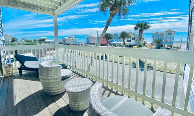 Gulf Shores House | Sea Oats C105 by ALBVR - Updated 3BR, 2BA Condo, Outdoor Pools, Pier, Dedicated Beach Access, and Smart TVs