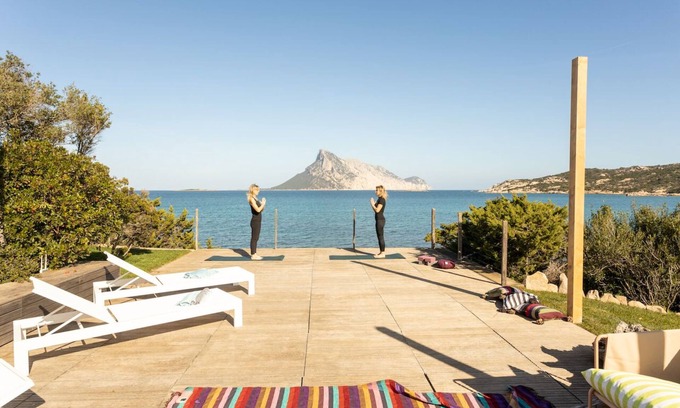 Tiriddo Villa | SEA SOUL VILLA with direct access to the sea