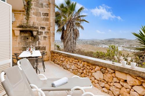 Zebbug Apartment | Sea & Valley Views Żebbuġ Gozo - Happy Rentals