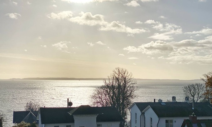 Sassnitz Apartment | Sea view apartment no. 31 in the Villa Anna in Sassnitz on Rügen - Sassnitz -