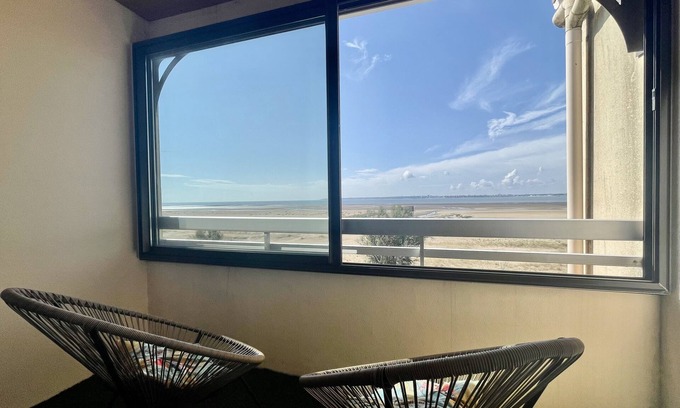 Saint-Brevin-les-Pins Apartment | Sea view apartment
