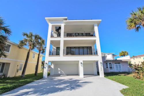 Horton Shores House | Sea View Play