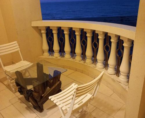 Al Hamra Village Apartment | Sea View Studio 1 Royal Breeze