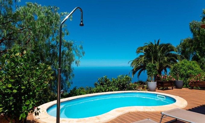 Tijarafe Villa | Sea view villa in Tijarafe, private pool.