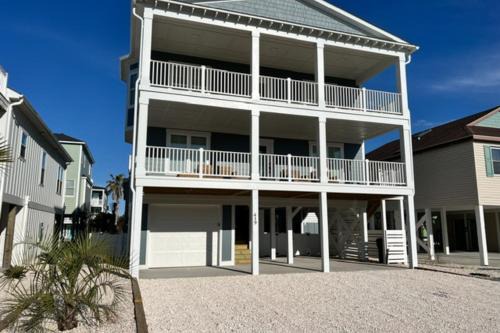 Sunset Beach House | Seabirds