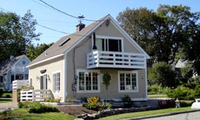 Southwest Harbor Apartment | Seabrook Southwest Harbor