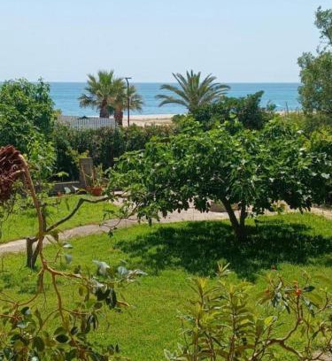 San Sostene Marina Villa | Seafront