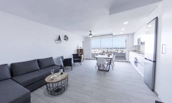 Aguadulce Apartment | Seaport Apartment Aguadulce