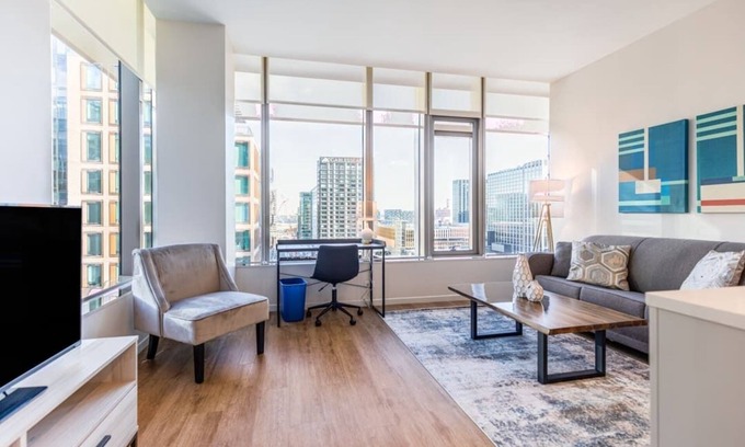 Seaport District Apartment | Seaport Apt with City Views and Pool