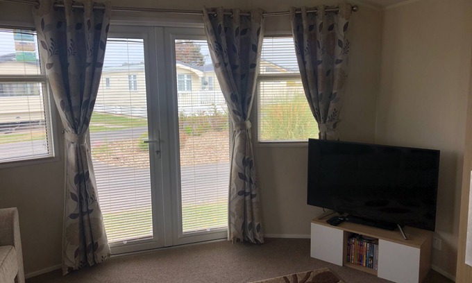Prestatyn Cabin | Seaside 2-Bed Caravan Retreat - Sleeps 6 & Parking