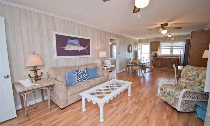 Morehead City House | Seaside Cottage, Soundfront House in Beaufort, NC