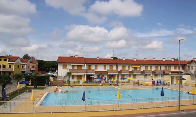 Rosapineta Apartment | Seaside family flat-Beahost