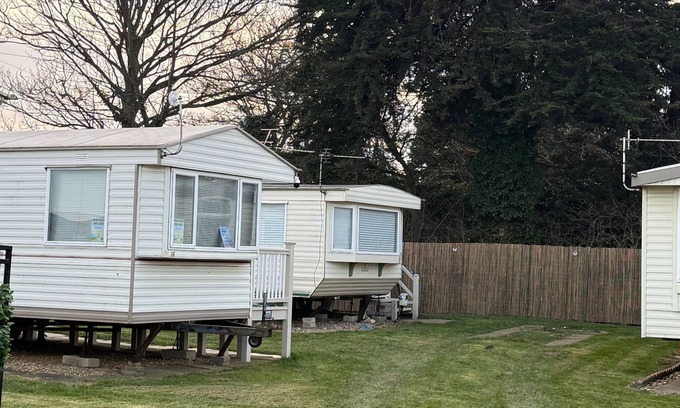 Chapel Saint Leonards Ski Chalet | Seaside Getaways - Happy Days Chapel st Leonards