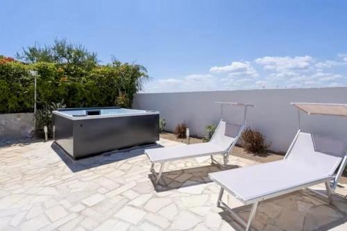 Villanova Villa | Seaside House - Exclusive Villa near the Beach with Jacuzzi - Ostuni