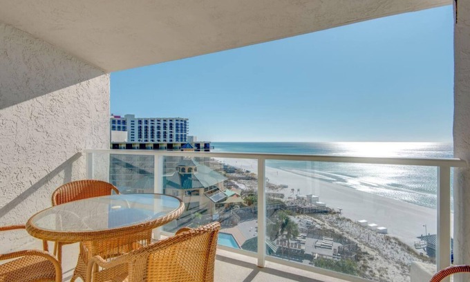 Sandestin Condo | Seaside Sophistication: 9th-Floor Retreat with Panoramic Gulf Views at Sandestin Golf and Beach Resort!