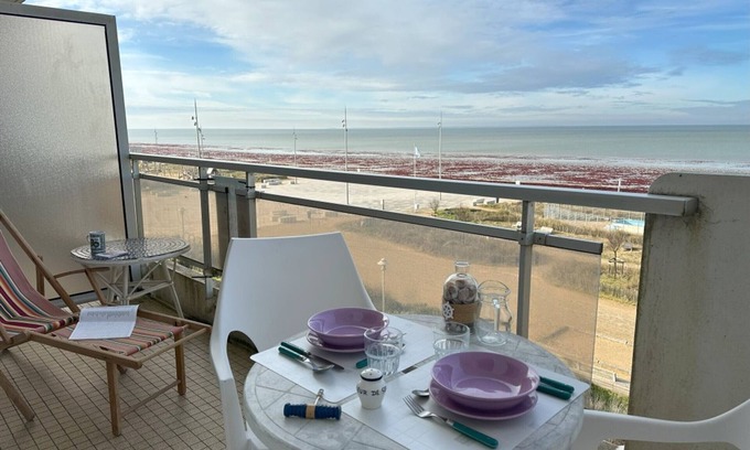 Notre-Dame-de-Monts Apartment | Seaside studio, balcony, pets welcome, parking - Notre-Dame-de-Monts