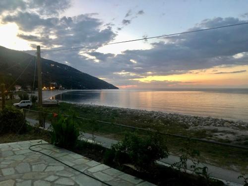 Zagora-Mouresi Villa | Seaside Villa Eleni