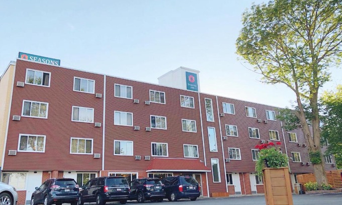 Fairview Hotel | Seasons Inn Halifax