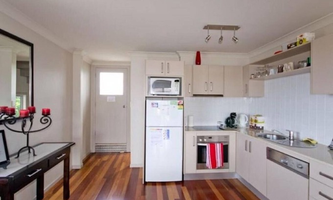 Yamba Apartment | Seaspray 8, Walking distance to everything.