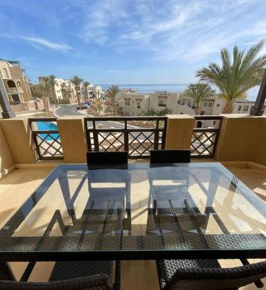 Sahl Hasheeh Apartment | Seaview Apartment in Azzurra Sahl Hasheesh 2 bedrooms