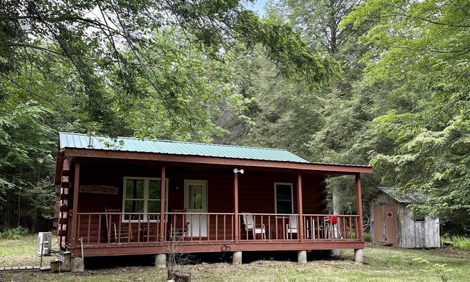 Dushore Cabin | Secluded Cabin in Great Location - Close to State Parks in the Endless Mountains